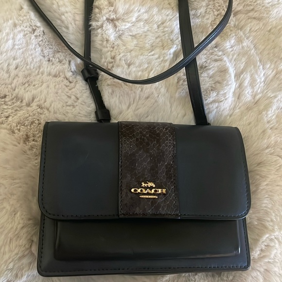 Coach sling bag - Picture 1 of 2